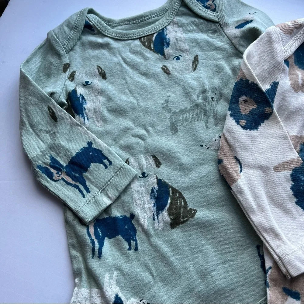 Carters • 2 Pack Bundle Baby Onesies Bodysuit Dog Lion